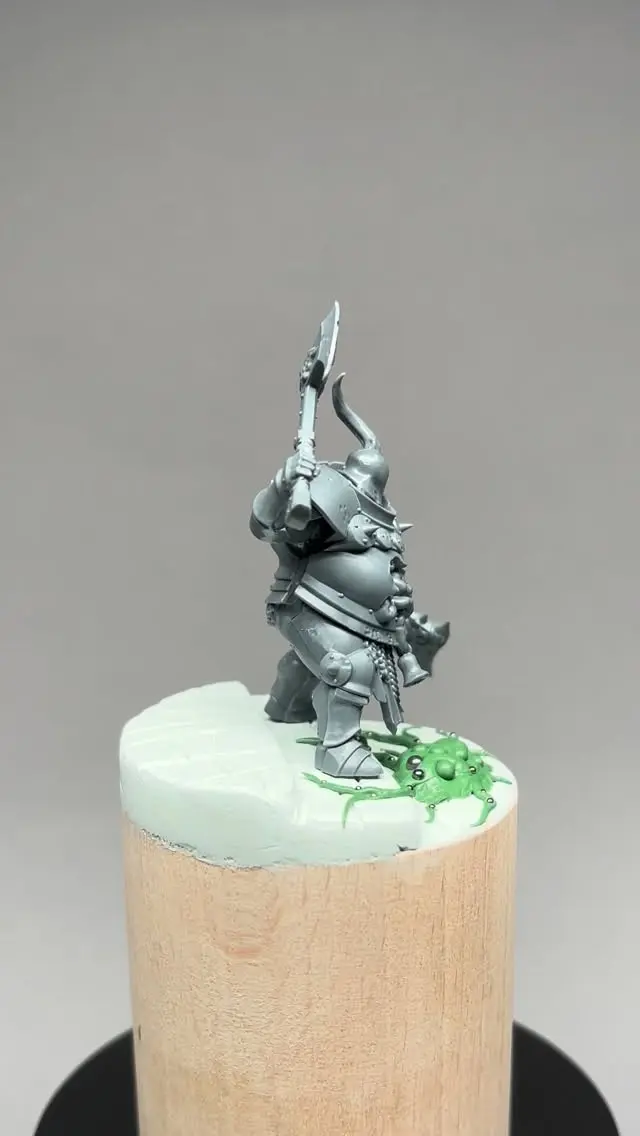 🪲 Blight Templar 🪲 Custom Base 
 I've mentioned before that basing is my main focus right now, and it's a good thing the new Darkwater bases lack detail. This inspired me to take my basing to the next level. Here's my first custom base design, based on medieval paving stones with infected biomass and eyes. 👀 What's your take on it?

#paintingwarhammer #warhammerofficial #darkwater #miniaturepainting #warhammer #warhammerageofsigmar #warhammercommunity